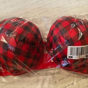 COPY - Victoria’s Secret Bra NWT